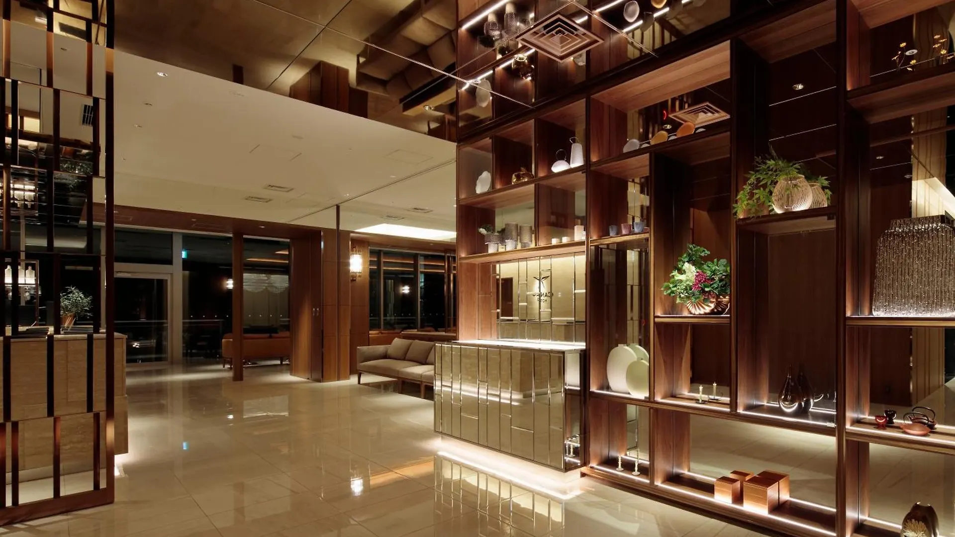 Candeo Hotels Osaka Shinsaibashi 4*,  日本